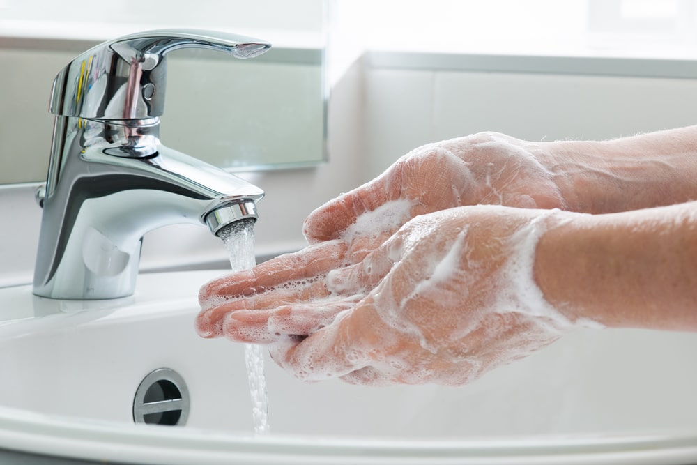 Covid-19 perchè lavarsi le mani con il sapone è importante