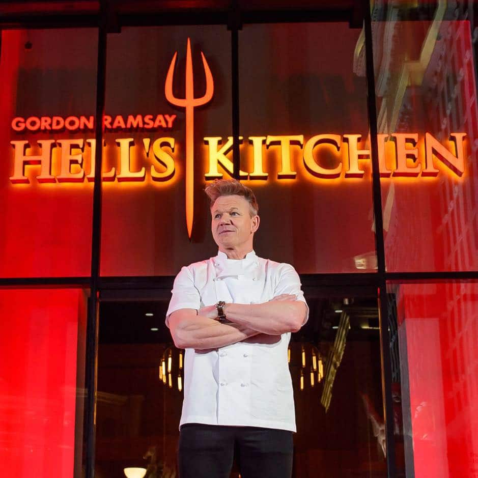 Gordon Ramsay chiude i ristoranti e licenzia 500 dipendenti