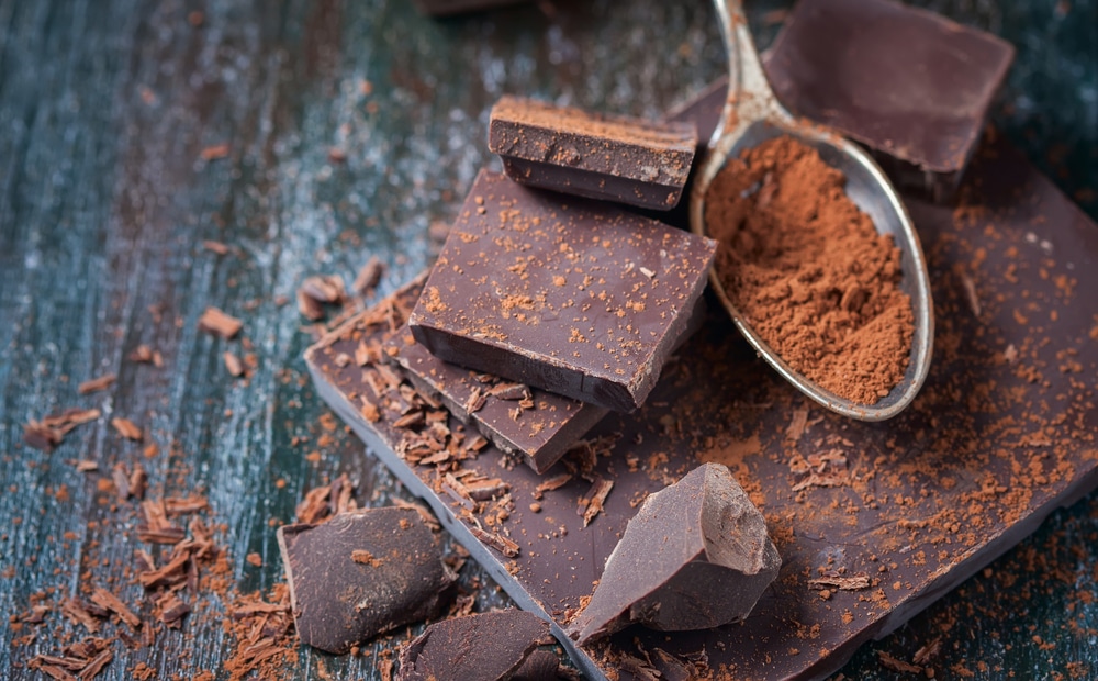 Proprietà del cioccolato fondente ecco perchè fa bene