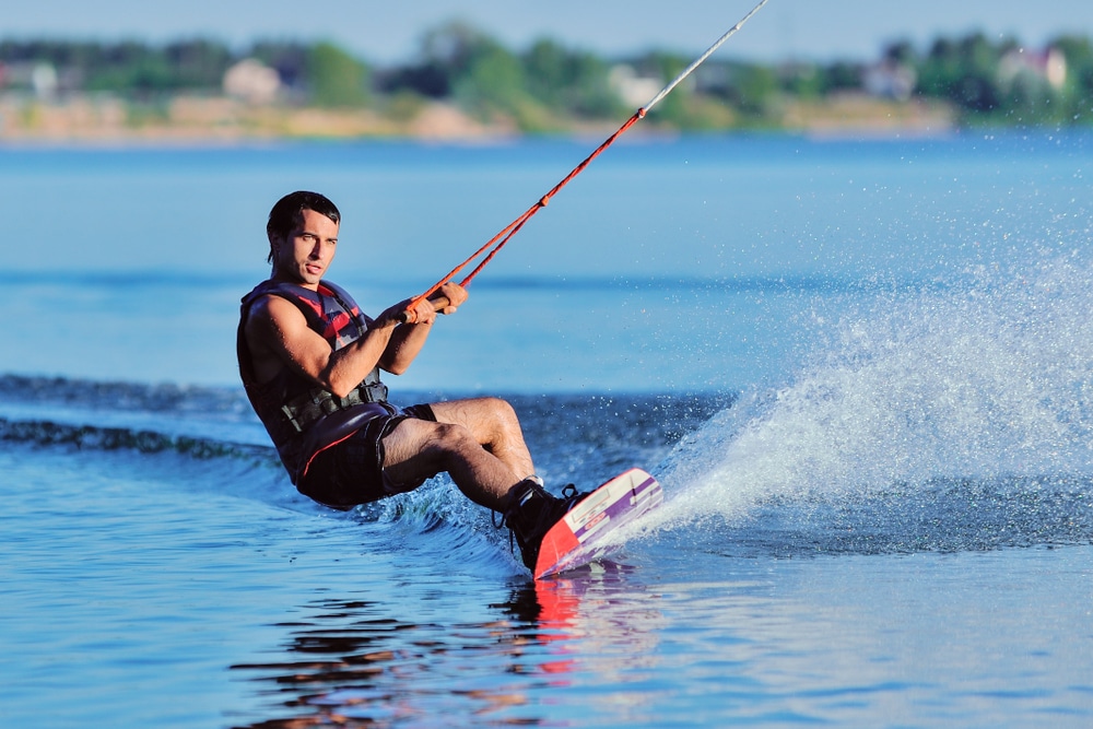 Wakeboard cos’è e come praticarlo