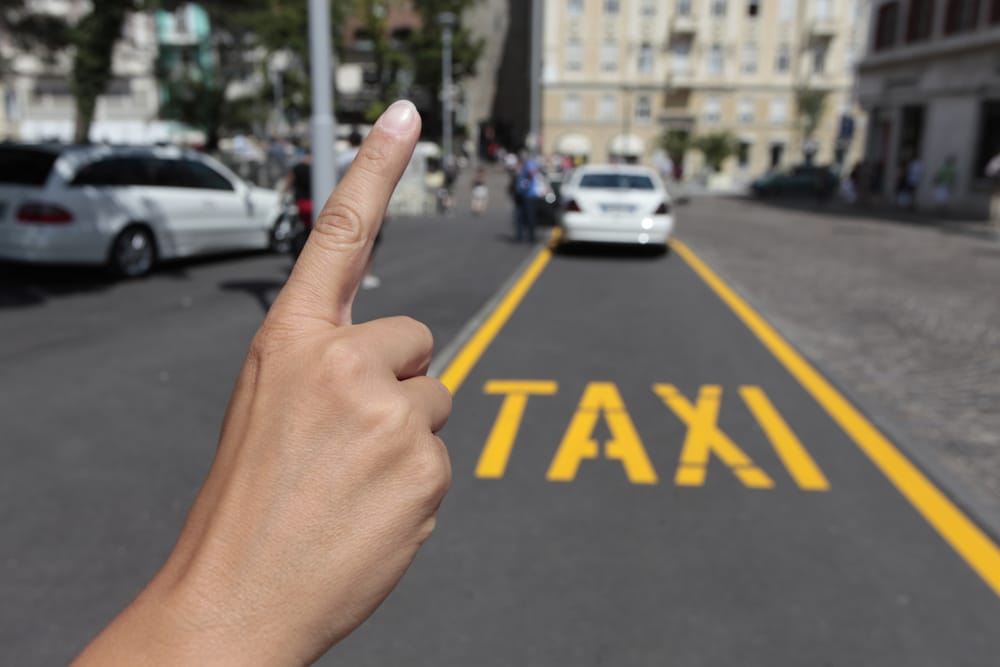 Bonus Taxi nel decreto di agosto ecco a chi spetta il rimborso