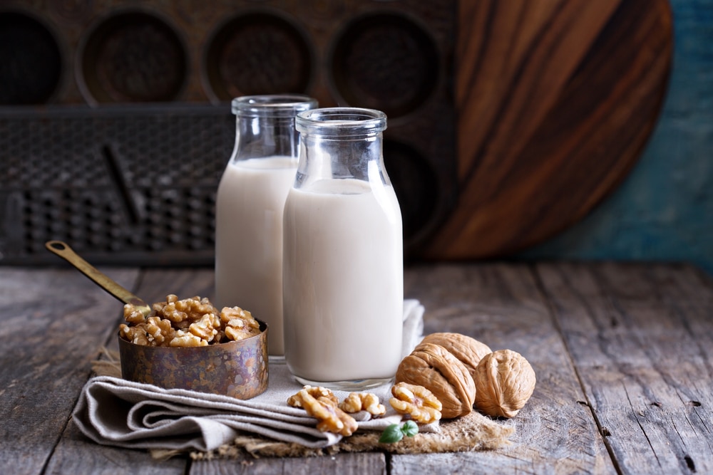 Latte di noci una fonte di minerali e vitamine