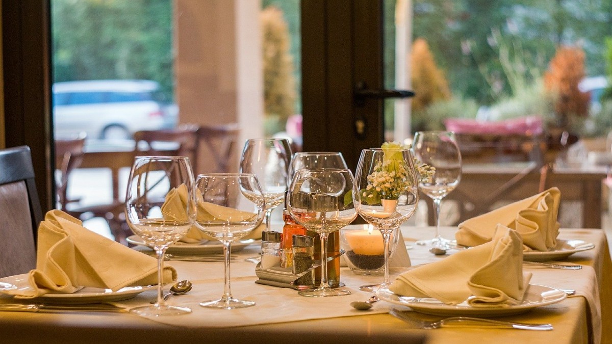 Covid: le ipotesi sulla riapertura di ristoranti e palestre