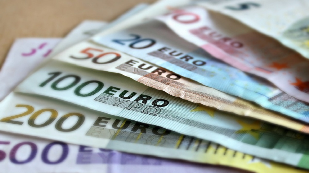 Bonus Covid da 1600 euro: a chi spetta e come richiederlo