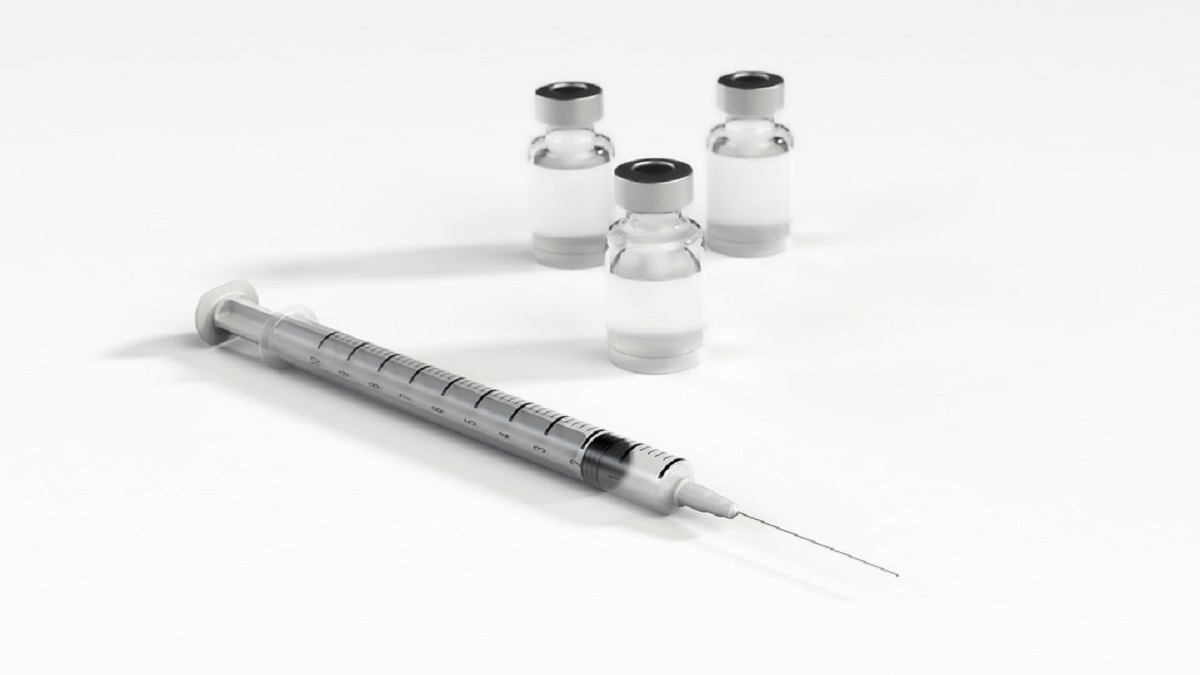Vaccino Novavax, via libera dell’Ema