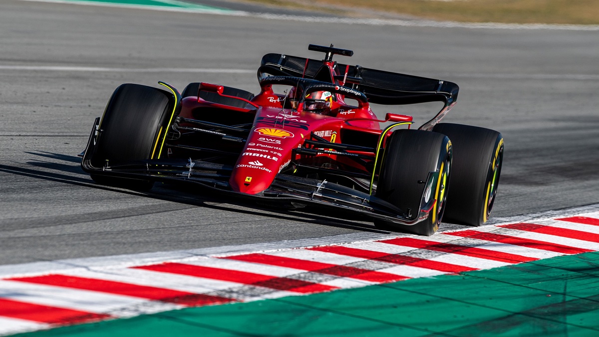 F1, Carlos Sainz rinnova con Ferrari fino al 2024