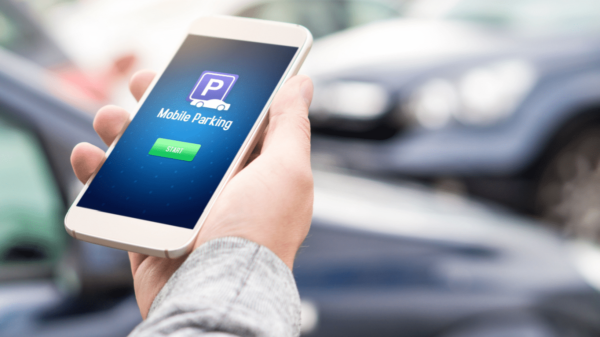 Le app per trovare parcheggio alla tua auto: come funzionano?