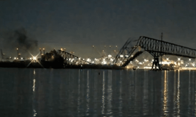 Crolla il ponte di Baltimora per un'urto con una nave cargo