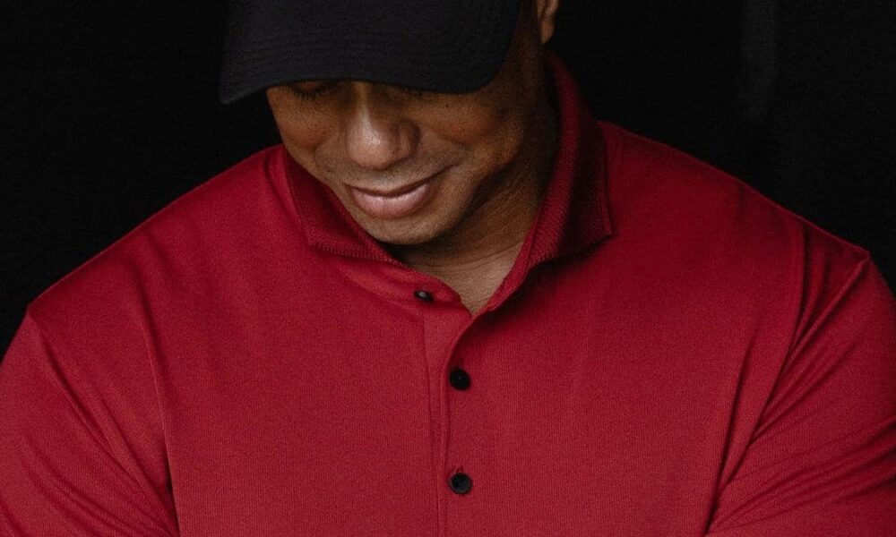 La maglia rossa di Tiger Woods